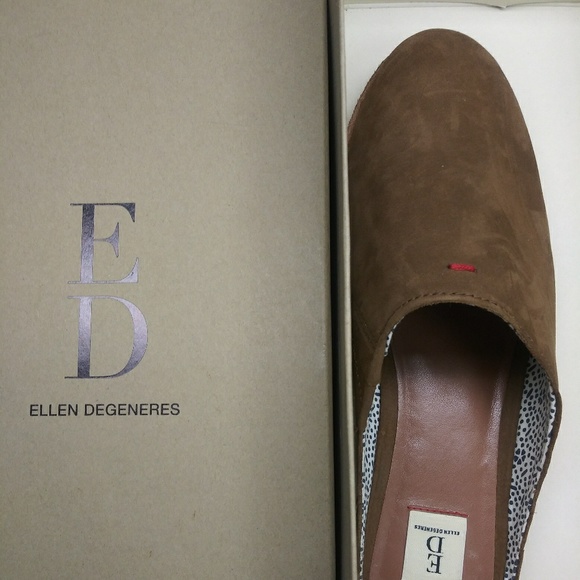 Ellen Degeneres Sandals - Picture 7 of 7